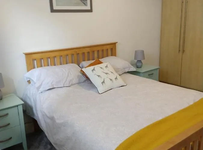 Town Centre One Bed Apartment