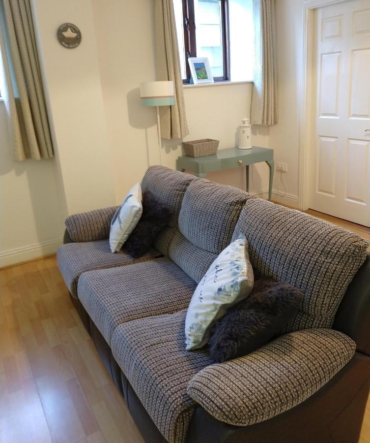 Town Centre One Bed Apartment *